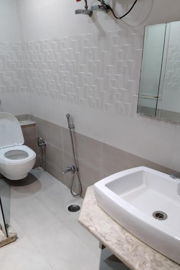 Hotel Park Regency Gorakhpur Exteriör bild