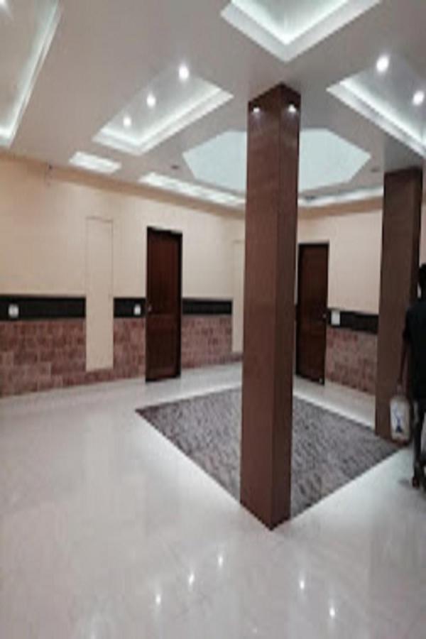 Hotel Park Regency Gorakhpur Exteriör bild